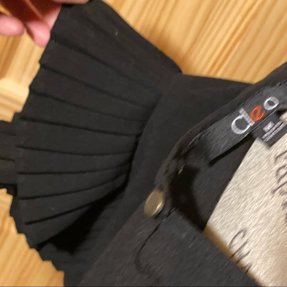 Cleo black pleated fancy sleeves black top shirt M​ - Picture 7 of 11